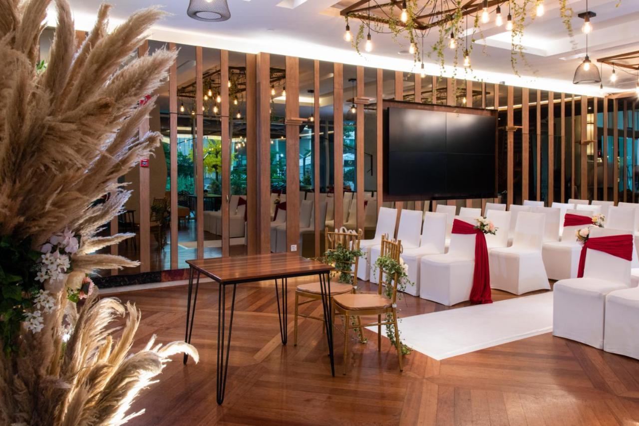 Olive Tree Hotel Penang Bayan Lepas Extérieur photo