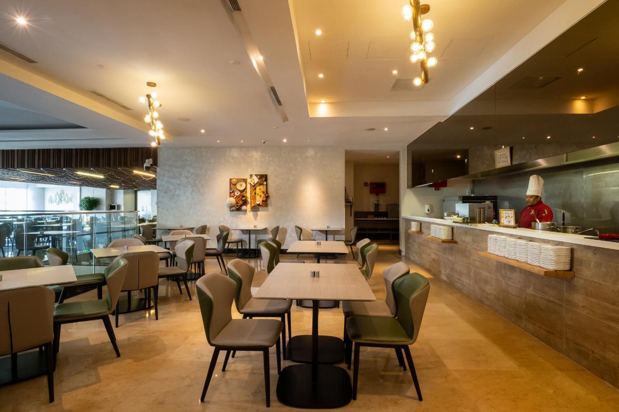 Olive Tree Hotel Penang Bayan Lepas Extérieur photo